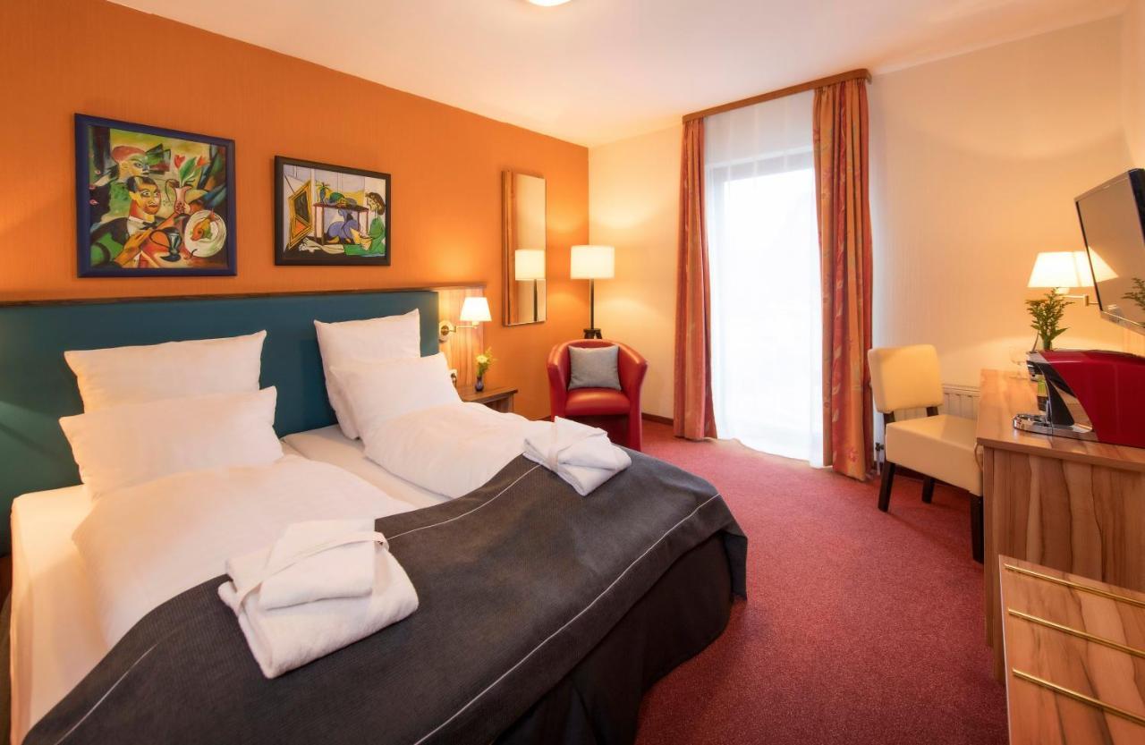 City Hotel Meckenheim Meckenheim  Bagian luar foto