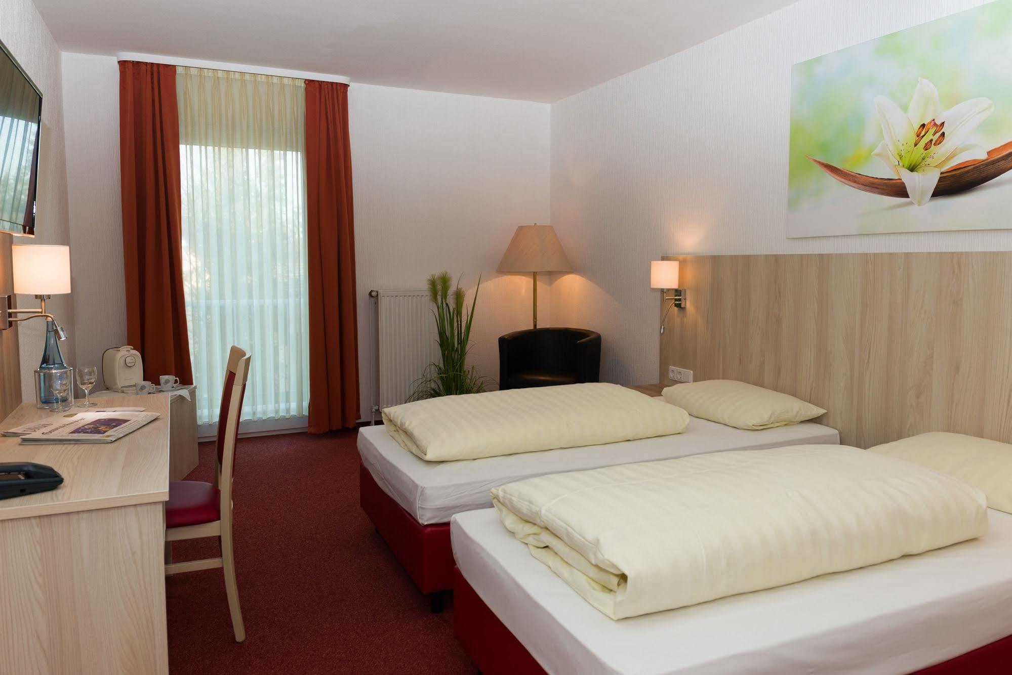 City Hotel Meckenheim Meckenheim  Bagian luar foto